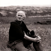 Janusz Buczkowski. Portret wykonał J. Spałwan.